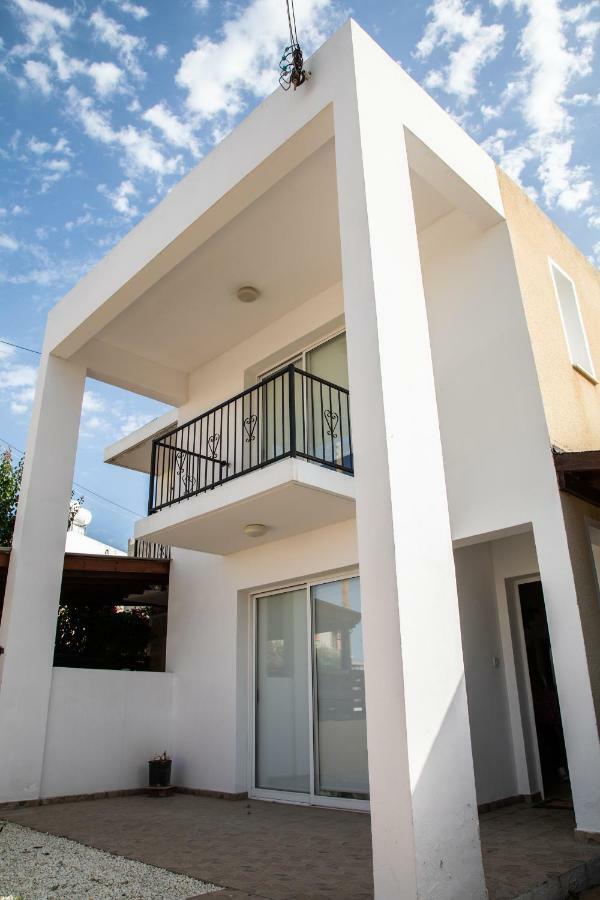 Nikoleta House Villa Emba Екстериор снимка