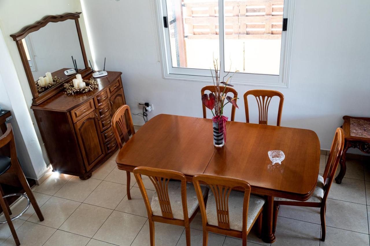 Nikoleta House Villa Emba Екстериор снимка